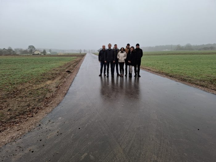 Miniaturka artykułu Odbiór zadania inwestycyjnego pn. „Przebudowa dróg na terenie gminy Żelechów – część I”.