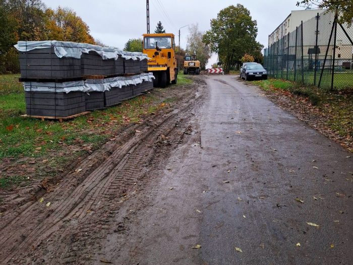 Miniaturka artykułu Ruszyła przebudowa drogi gminnej w Żelechowie